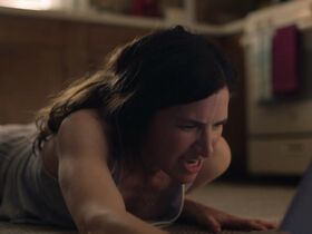 Кэтрин Хан секси – Миссис Флетчер s01e03 (2019)