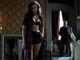 Раффаэлла Реа голая – Комиссар Де Лука s01e04 (2008) #6