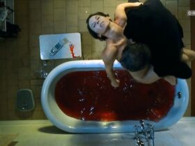 Мария Кёстлингер голая – Ausgeliefert (2002) #6