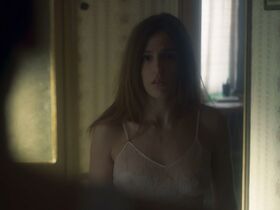 Марина Салас секси – Аче s01e05 (2019) #3