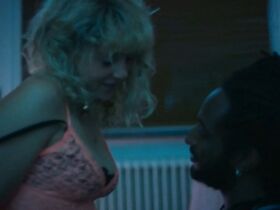 Фанни Метелиус голая – Сердце (2018) #4