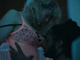 Фанни Метелиус голая – Сердце (2018) #5