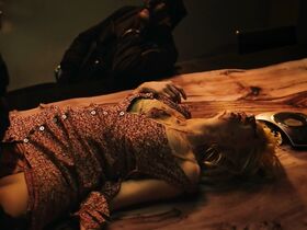 Келли Райлли секси – Йеллоустоун s02e07 (2019) #1