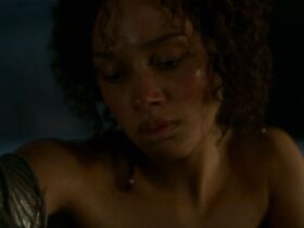 Карла Кроум секси – Карнивал Роу s01e03 (2019) #2