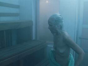 Элла Пернелл голая – Сладкая горечь s02e01-02 (2019) #11