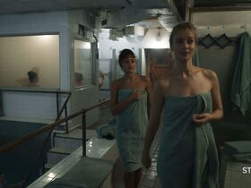 Элла Пернелл голая – Сладкая горечь s02e01-02 (2019) #7