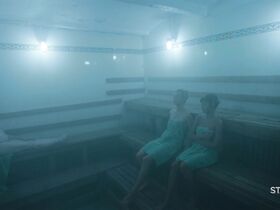 Элла Пернелл голая – Сладкая горечь s02e01-02 (2019) #8