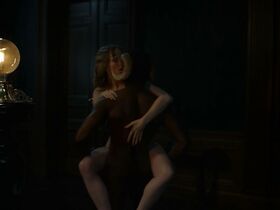 Тэмзин Мёрчант голая – Карнивал Роу s01e07-08 (2019) #8