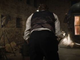 Сара Викерз голая – Хранители s01e04 (2019) #2