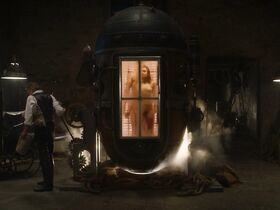 Сара Викерз голая – Хранители s01e04 (2019) #6