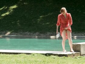 Элиз Ладюэ голая – After a Dream (2013) #4