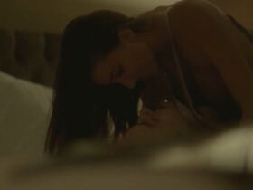 София Сисньега голая, другие – Здесь, на Земле s01e02, e05 (2018) #10