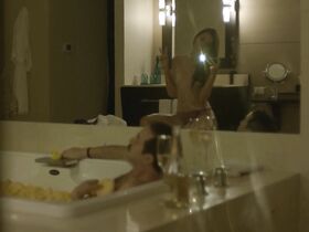 София Сисньега голая, другие – Здесь, на Земле s01e02, e05 (2018) #14