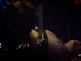 Келли Бёрглунд голая, другие – Апокалипсис сейчас s01e05 (2019) #11