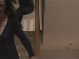 Мари Руэйн голая – Лисы (2012) #7