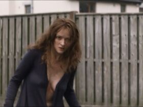 Мари Руэйн голая – Лисы (2012) #8