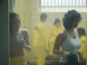 Элоди Фонтан секси – В ловушке s01e01-06 (2019) #19