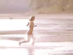 Звездана Млакар голая – Берлин капут! (1981) #6