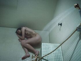 Мисато Морита голая – Обнаженный режиссер s01e02 (2019) #10