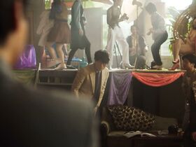 Мисато Морита голая – Обнаженный режиссер s01e02 (2019) #5