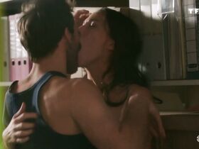 Линда Харди голая – Алис Невер s15e05 (2017) #4