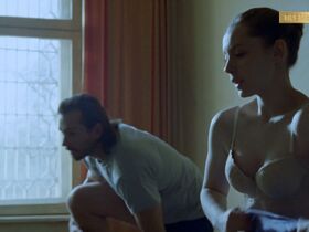 Татьяна Лялина голая – Ненастье s01e09 (2018) #2