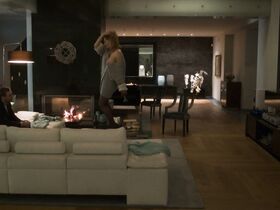 Эва Скибиньска секси – Ослепленный огнями s01e04 (2018) #4