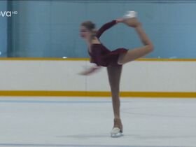 Ребека Лизлерова голая – Dáma a Král s03e05 (2018) #3