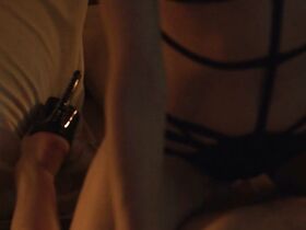 Брида Вул секси – Управляемые s01e08 (2018) #9