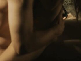 Наталия Уорнер секси – Научиться дышать (2016) #5