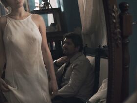 Анна Цуканова-Котт голая – Параллельные прямые пересекаются в бесконечности (2015) #4