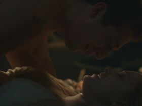 Майка Монро голая – После всего (2018) #6