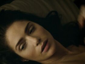 Джанет Монтгомери голая – Отступник (2017) #2