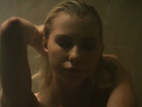 Лекси Аткинс секси – Сообщество (2018) #4