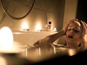 Нора Хюц секси – Mephisto-Effekt (2013)