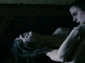 Ксения Фролова голая – Запретная страсть (2013) #4