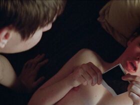 Лара Белмонт голая – Зона военных действий (1999) #4