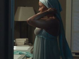 Санаа Лэтэн голая – Счастье в волосах (2018) #3