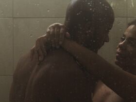 Санаа Лэтэн голая – Счастье в волосах (2018) #8