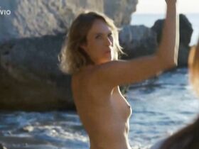 Александра Вандернот голая – Красная свадьба s01e05 (2018)