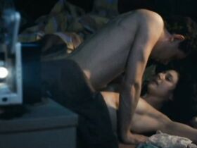 Марта Иссова голая – Мамы и папы (2010) #3