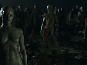 Аура Гарридо голая – Атлантида (2017) #7