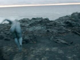 Аура Гарридо голая – Атлантида (2017) #9