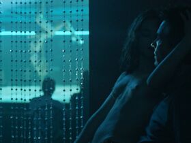 Куинн Кук голая – Озарк s01e03 (2017) #5