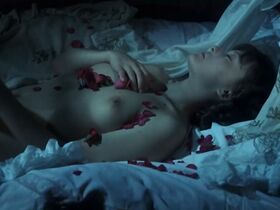 Гражина Длуголеска голая – История греха (1975)