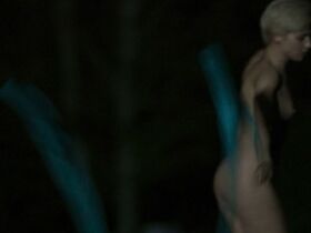 Малгожата Гороль голая – Лицо (2018) #3