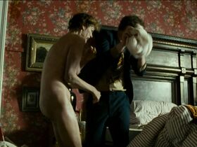 Кейт Фэйхи голая – Живые и мёртвые (2006) #4