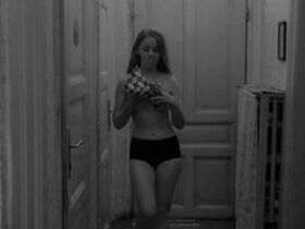 Ева Рас голая – Любовный случай, или Трагедия служащей почтово-телеграфного узла (1967) #4