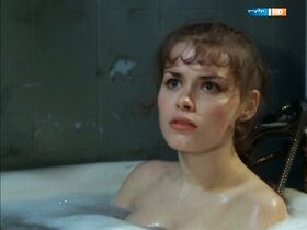 Андреа Людке голая – Как поют старики... (1986) #5