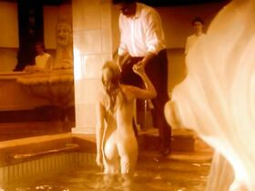 Анна Банасик голая – Стеклянные губы (2007) #6